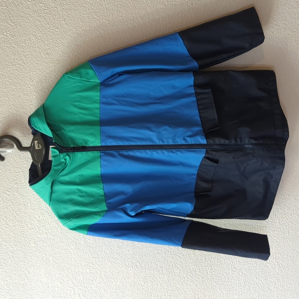 Rain coat